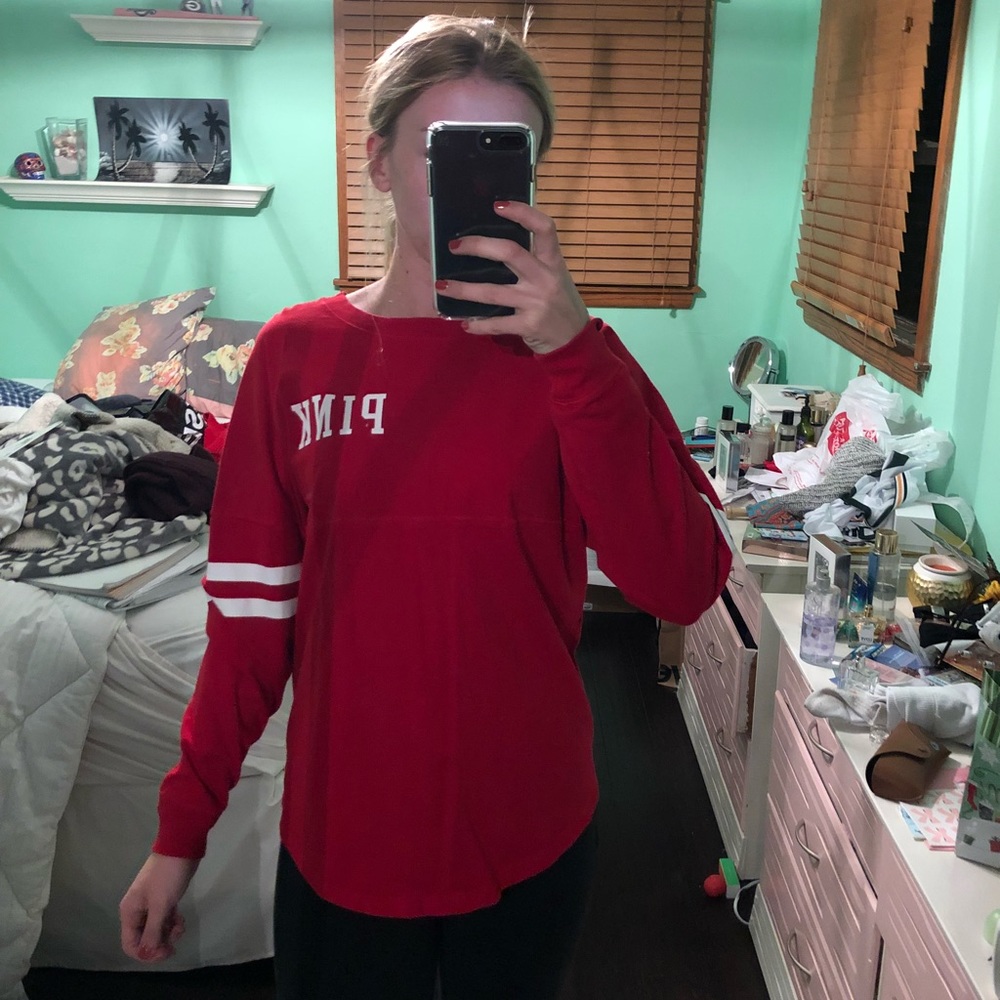 PINK WI sweater